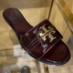Tory Burch Everly Slide Sandals,‎ Agnello